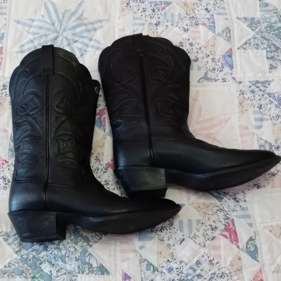 Ariat Western Round Toe Cowboy Boots Size 9.5 Men's - Picture 2 of 12